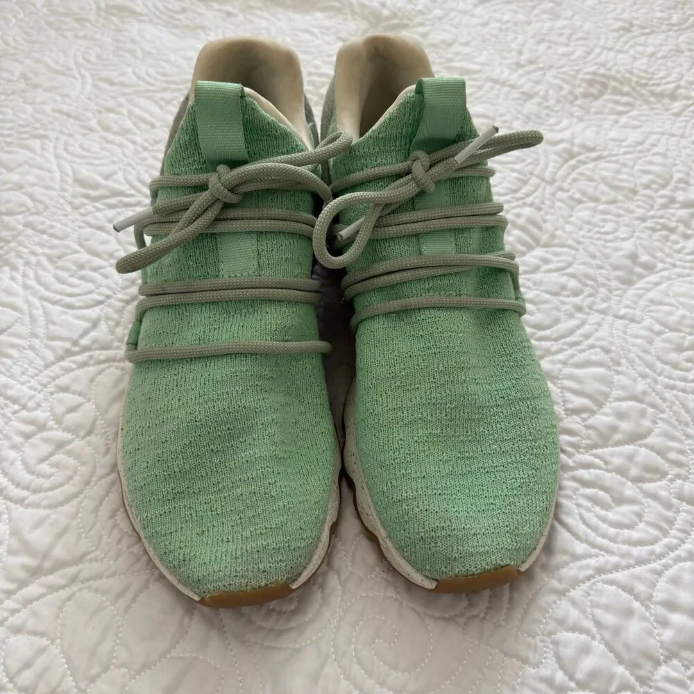 Sorel Kinetic Lace Sneaker in Vivid Mint Size 9.5